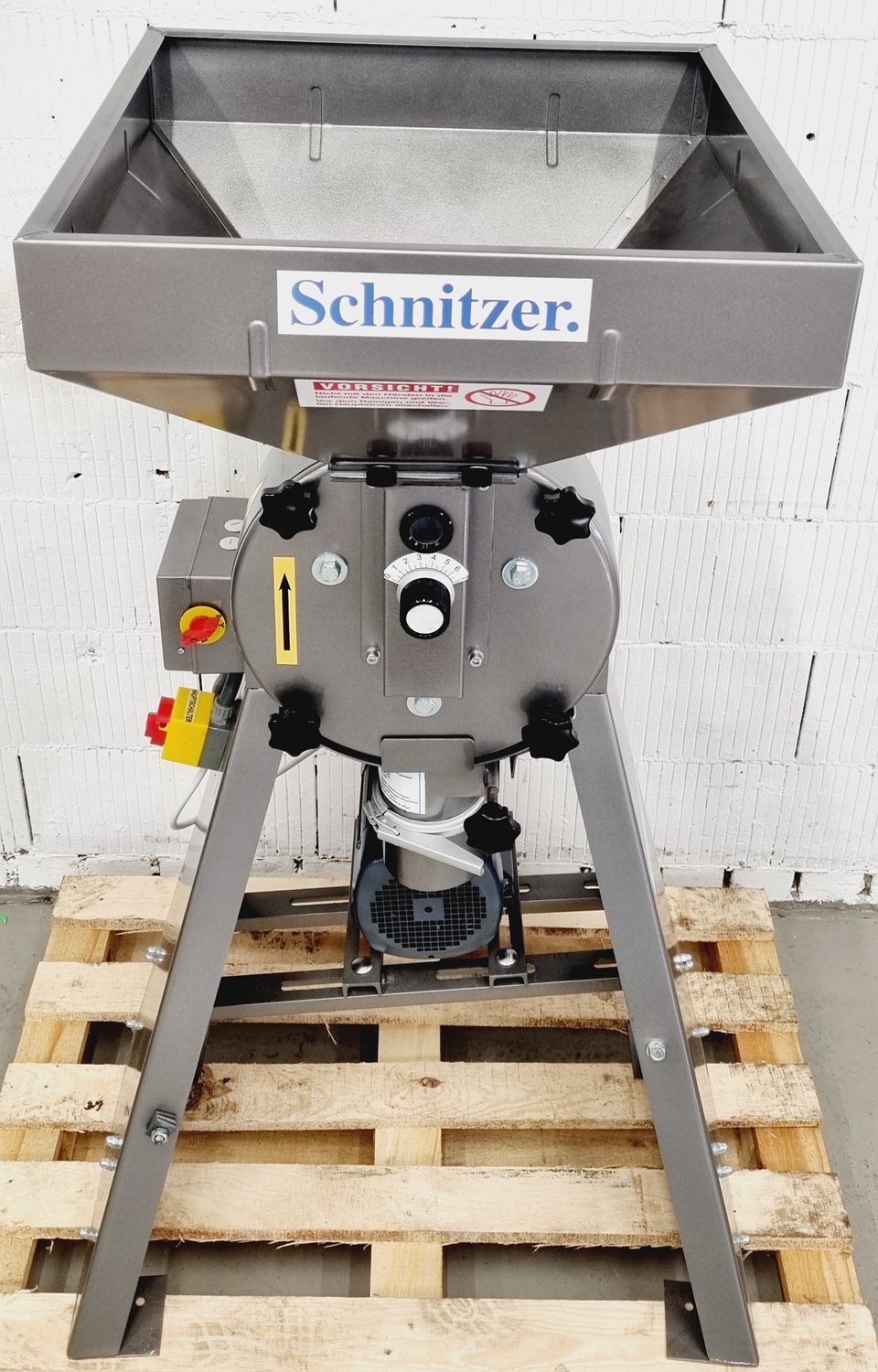 Getreidemühle Schnitzer SMB 300