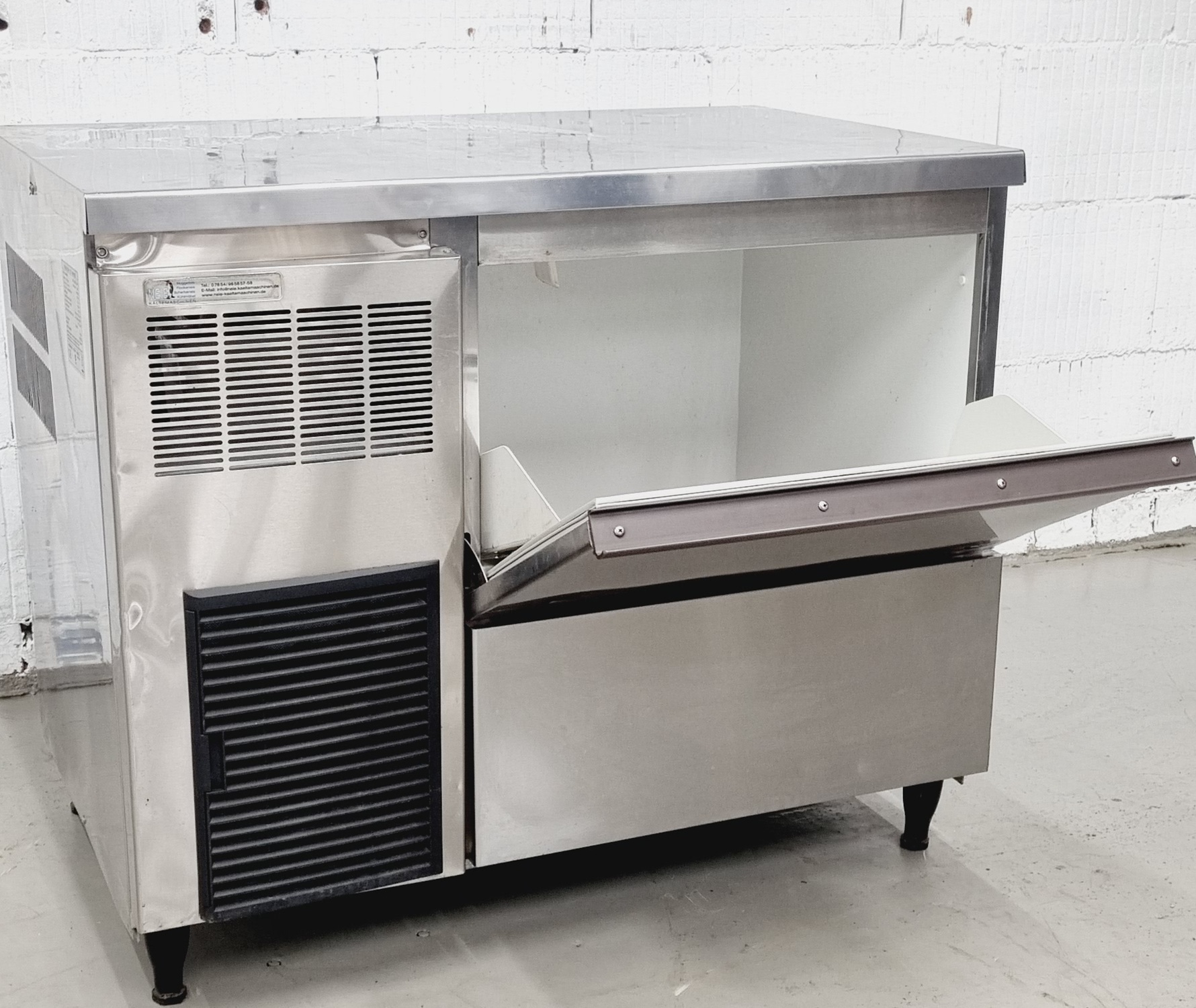 Flockeneisbereiter Hoshizaki FM-120EE