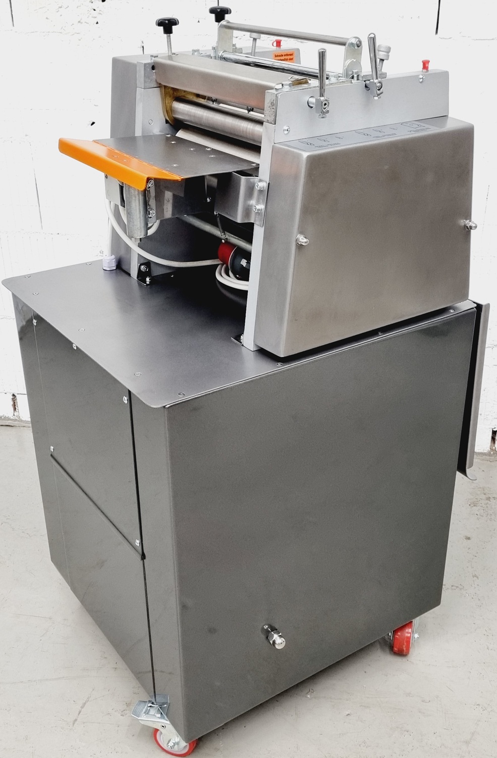 Hörnchenwickelmaschine Universum HWM 30