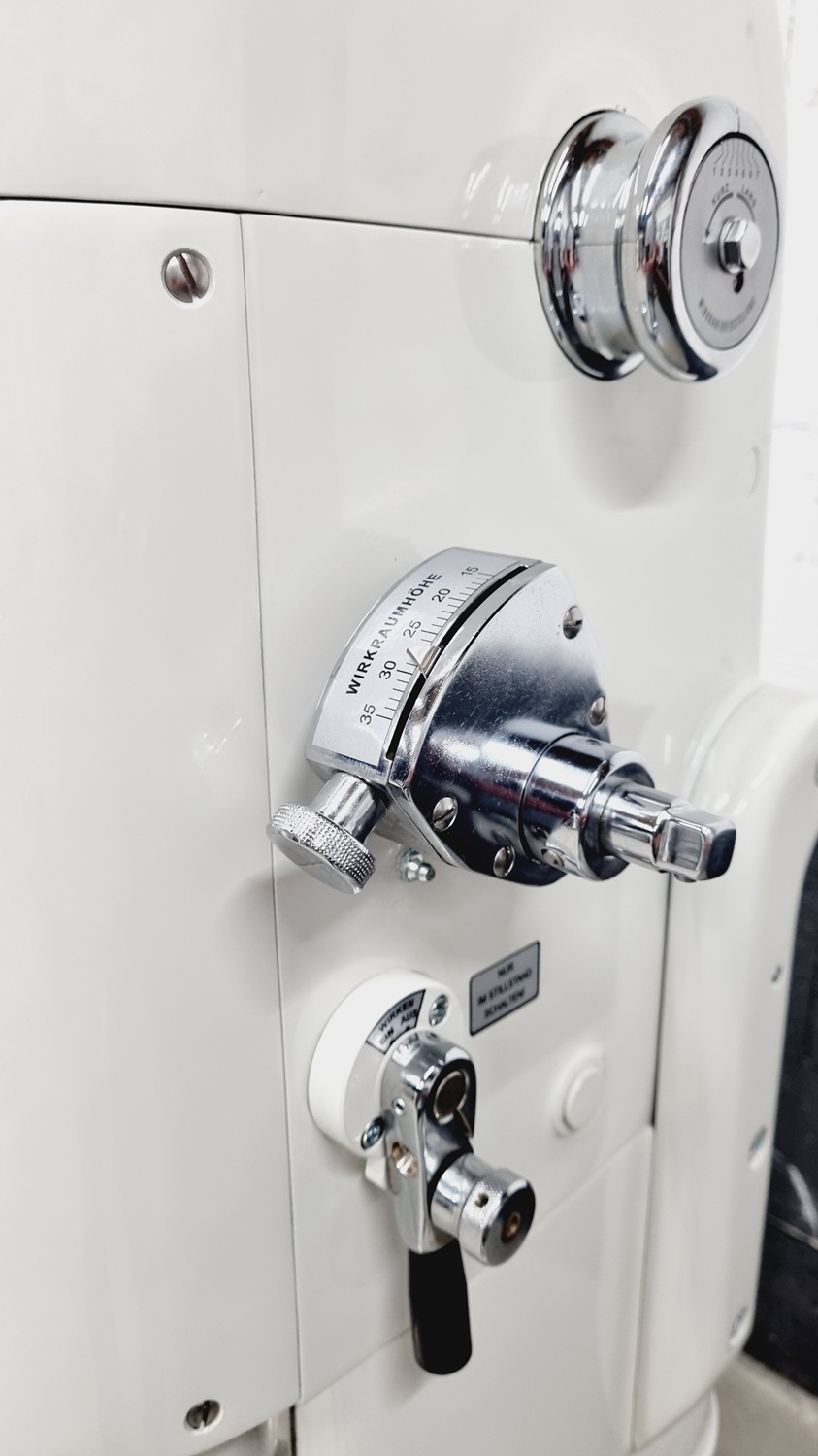 Brötchenpresse Fortuna Automat A 3 E +