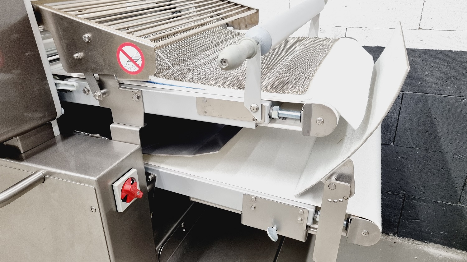 Ausrollmaschine Seewer Rondo SKO 611