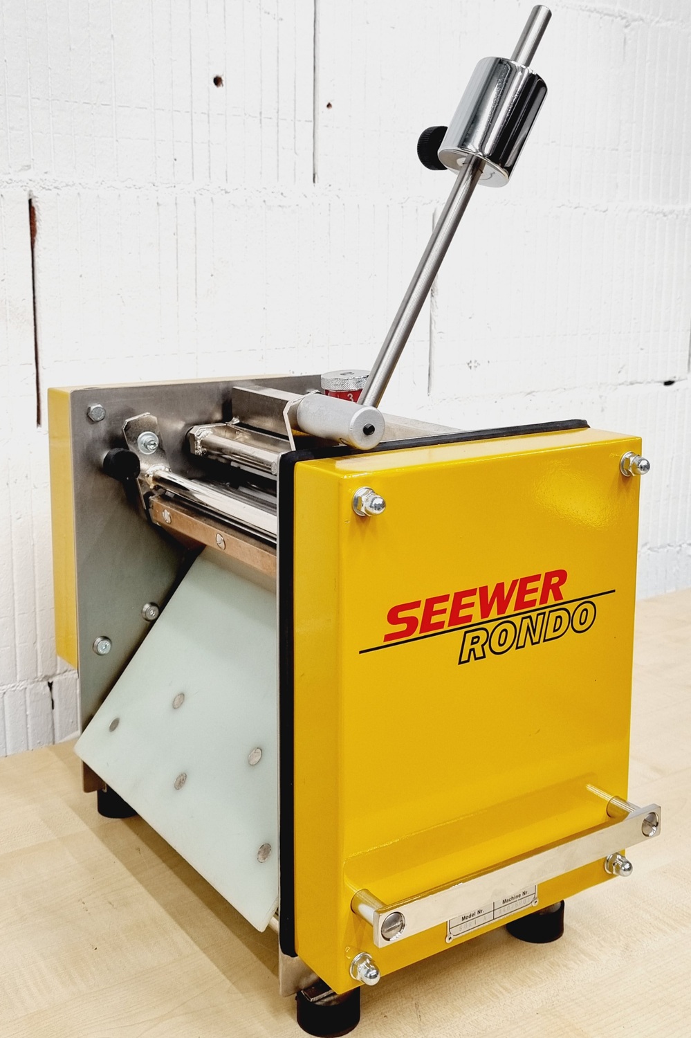Hörnchenwickelmaschine Rondo Rondin
