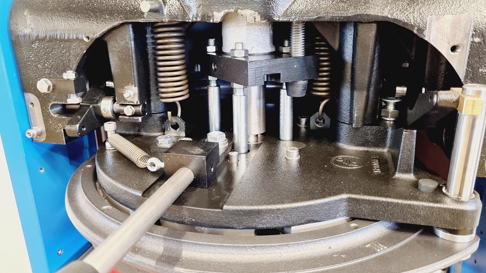 Brötchenpresse Divider 3-30
