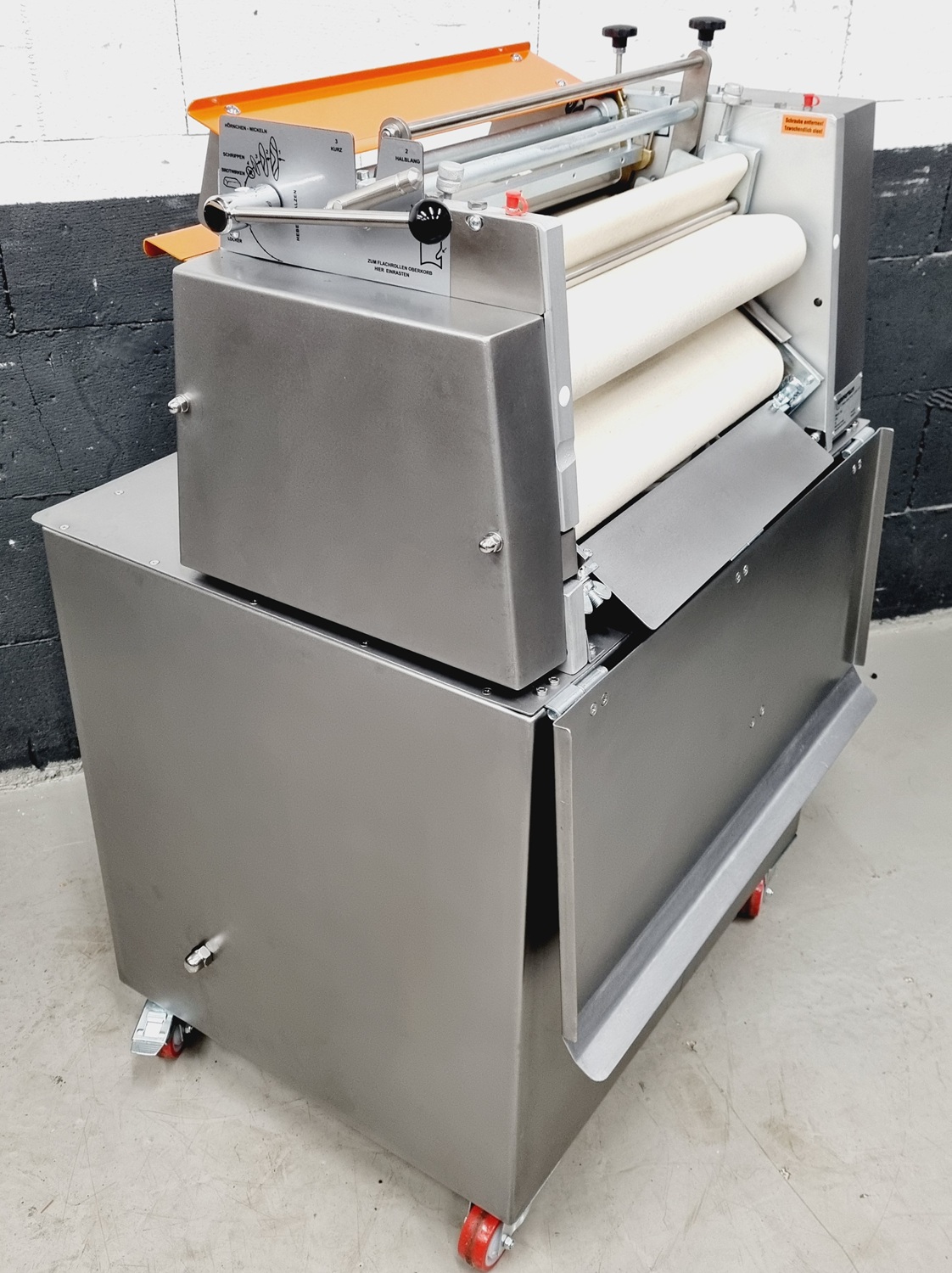Hörnchenwickelmaschine Universum HWM 50