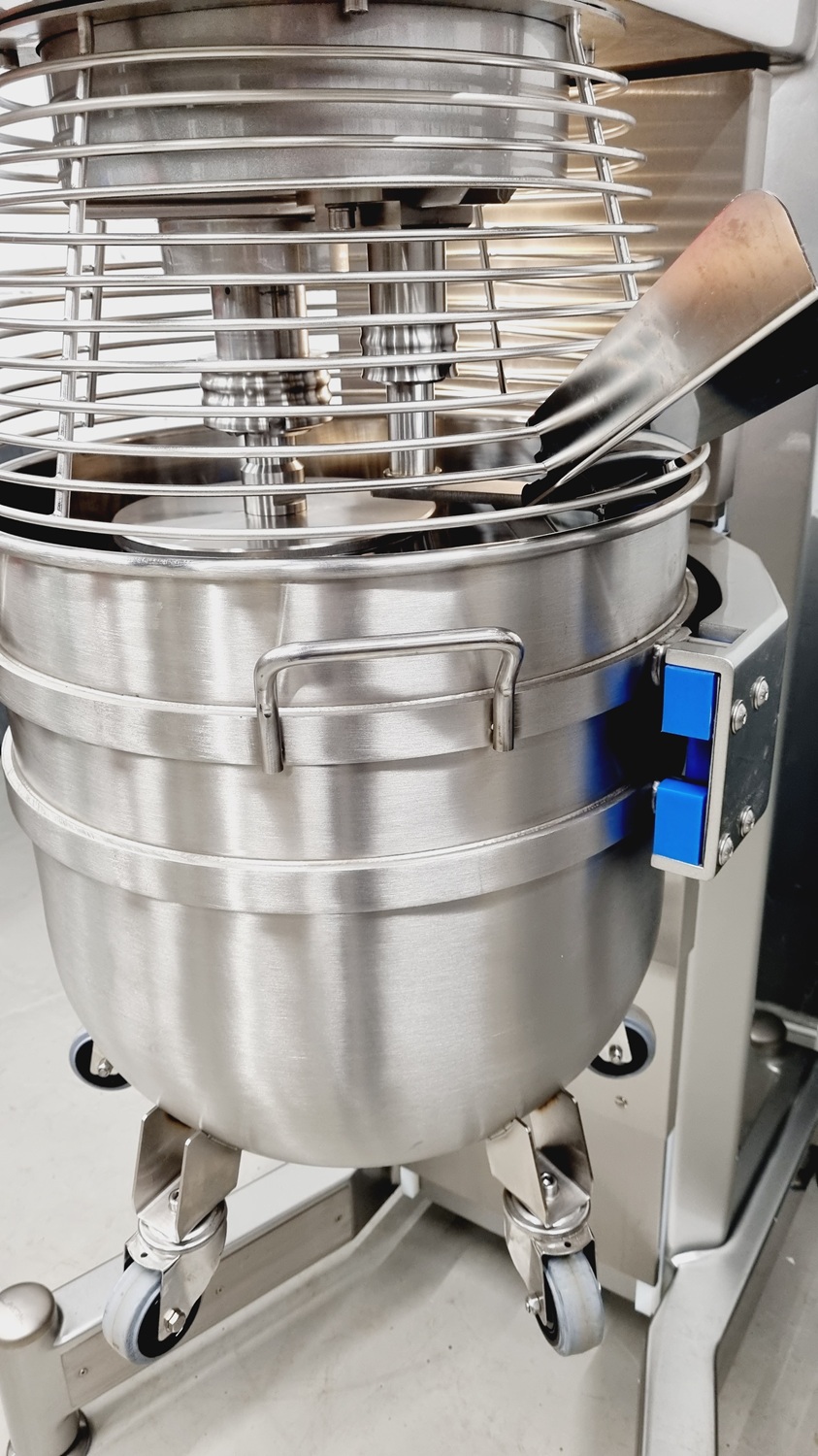 Planetenrührmaschine V-Mixer 100 L