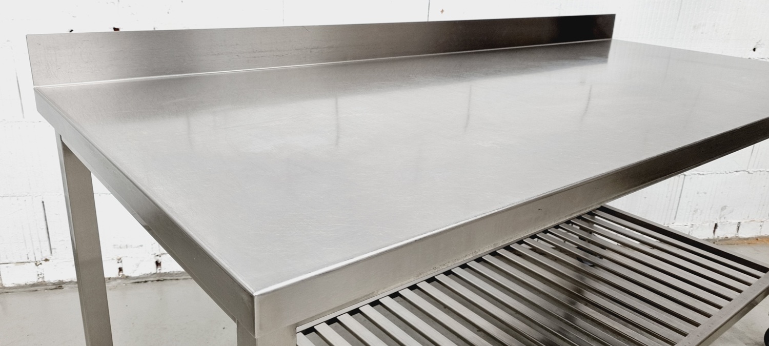 Arbeitstisch AT 1880 mit Edelstahlplatte fahrbar