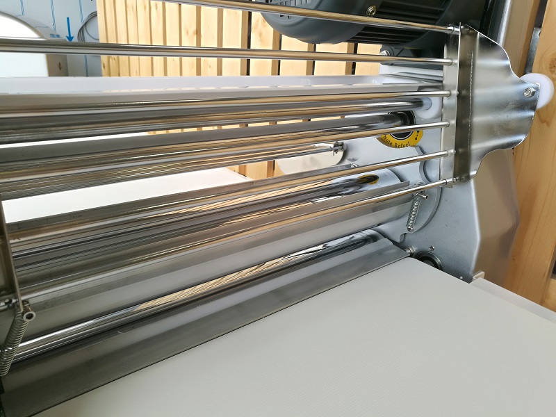 Ausrollmaschine SM 520 NEU