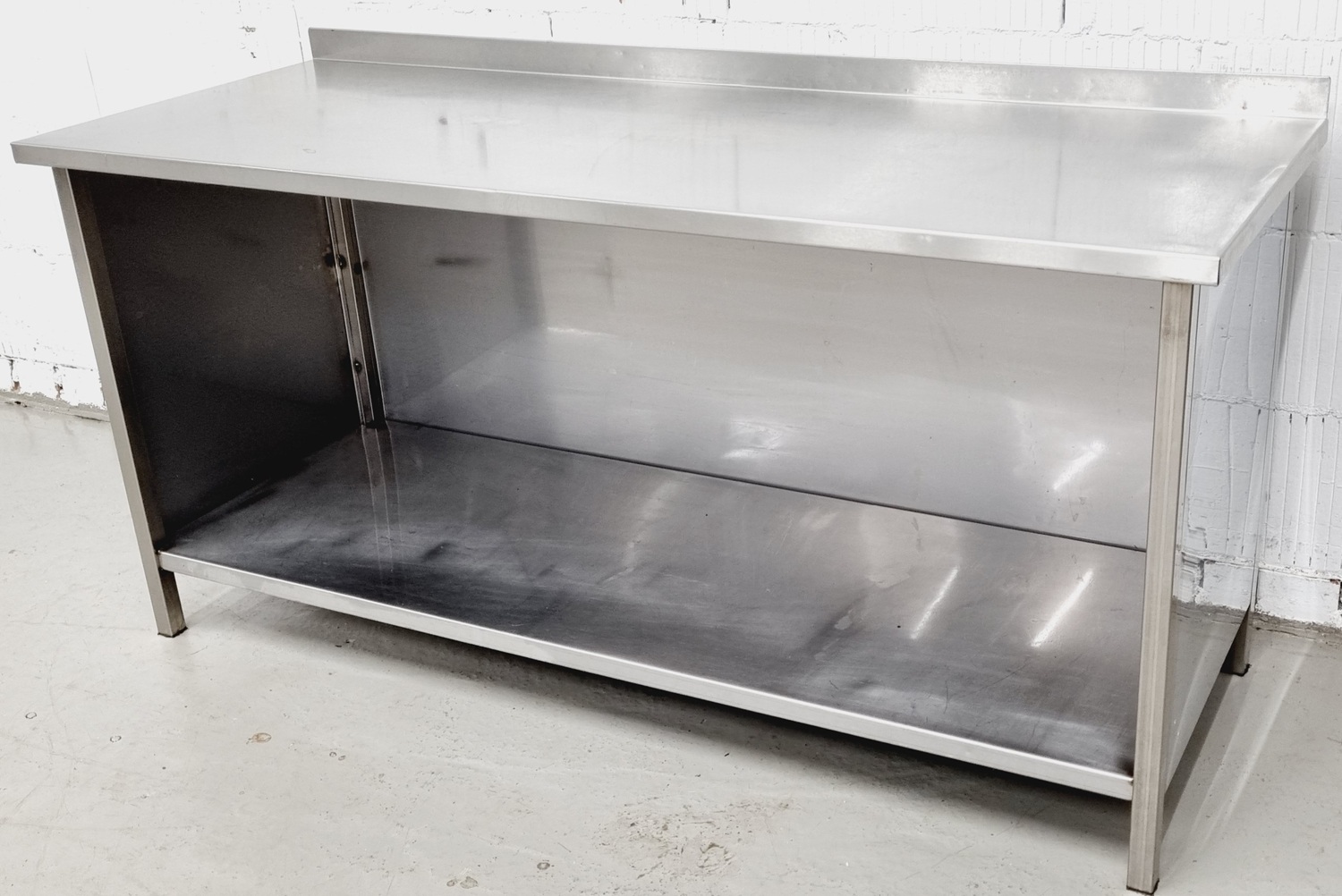 Arbeitstisch AT 1600 mit Edelstahlplatte