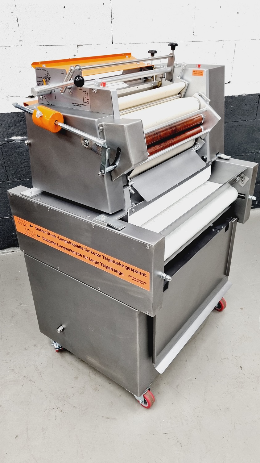 Hörnchenwickelmaschine Universum HWM 50/70 EZ