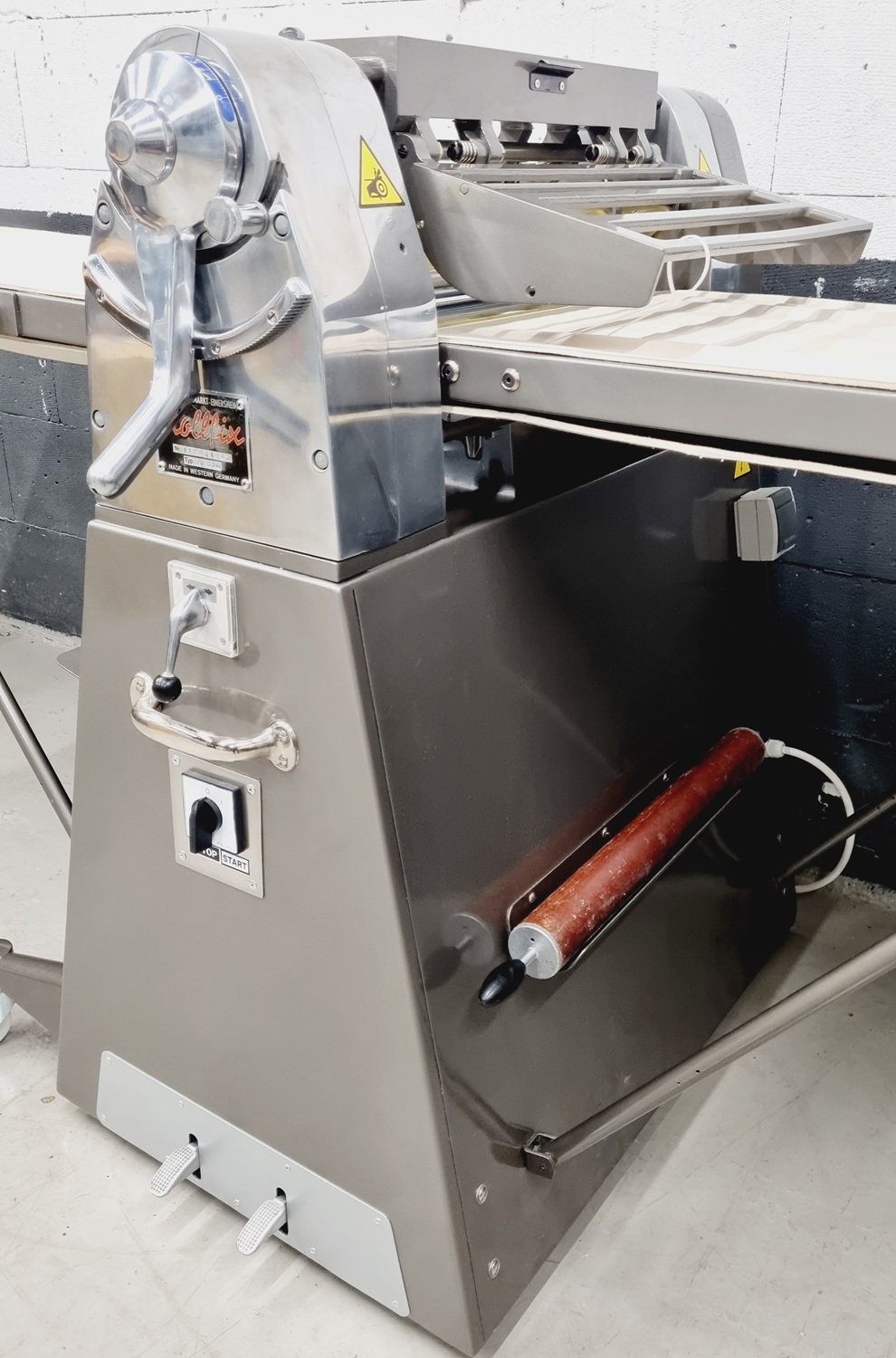 Ausrollmaschine Fritsch 3 / 520