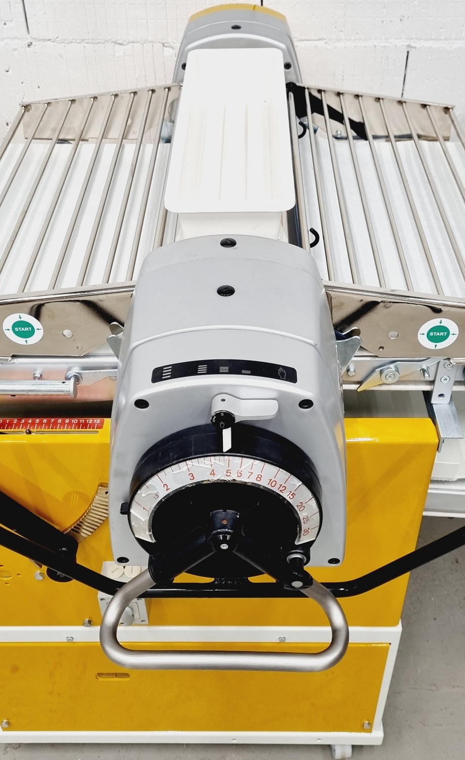 Ausrollmaschine Seewer Rondo SKO 64