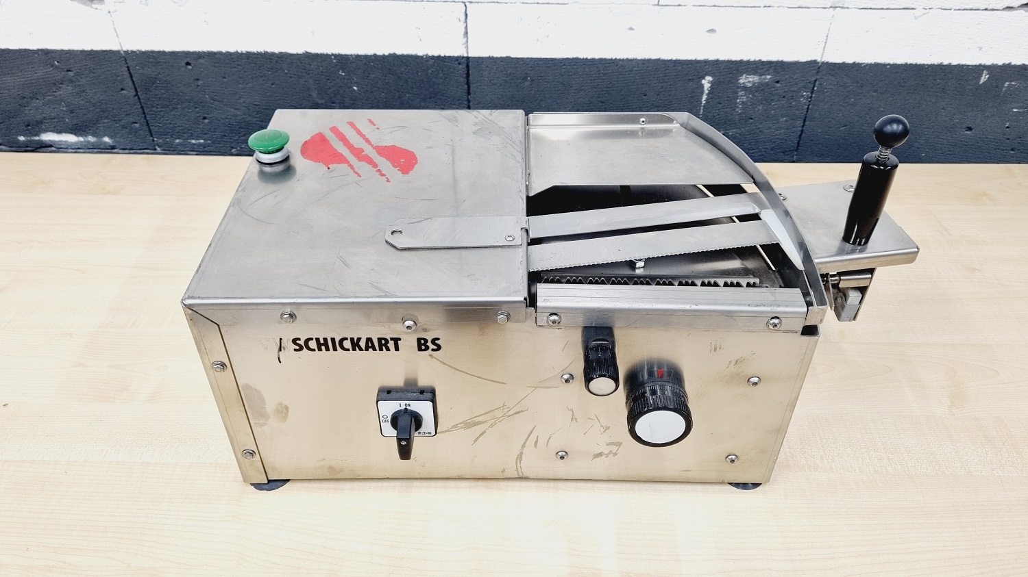 Brötschaufschneidemaschine BS 26