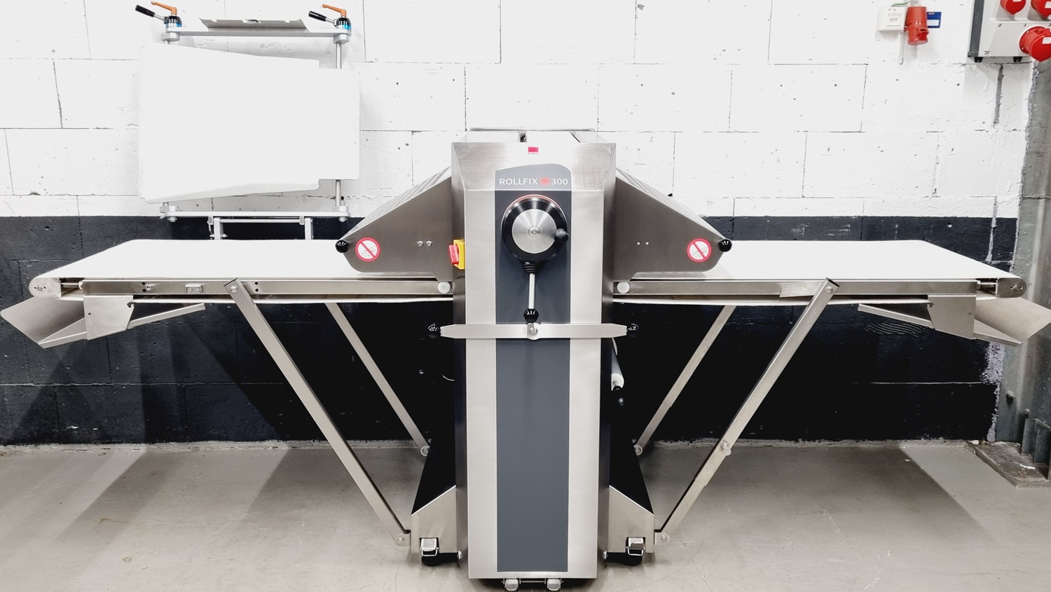 Ausrollmaschine Fritsch Rollfix 300 / 650 W Ausrollmaschine Fritsch Rollfix 300 / 650 W