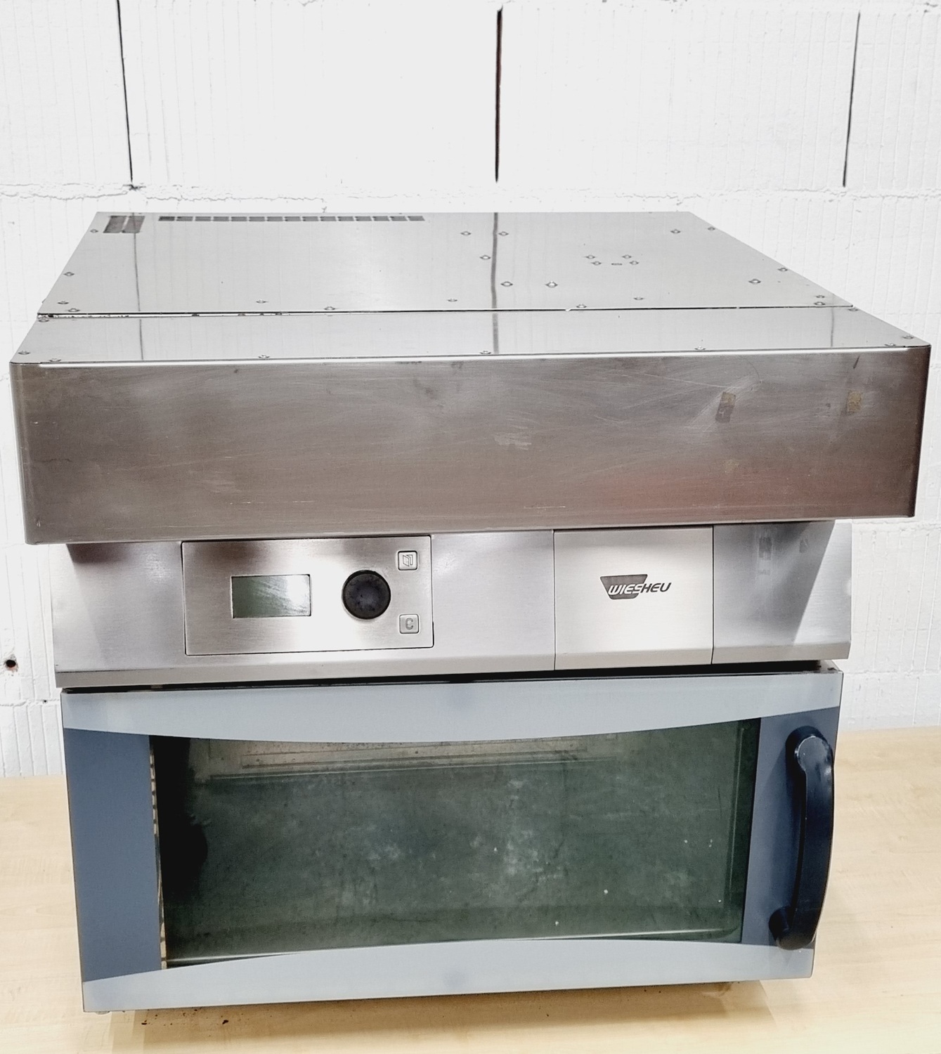 Ladenbackofen Wiesheu Minimat 2