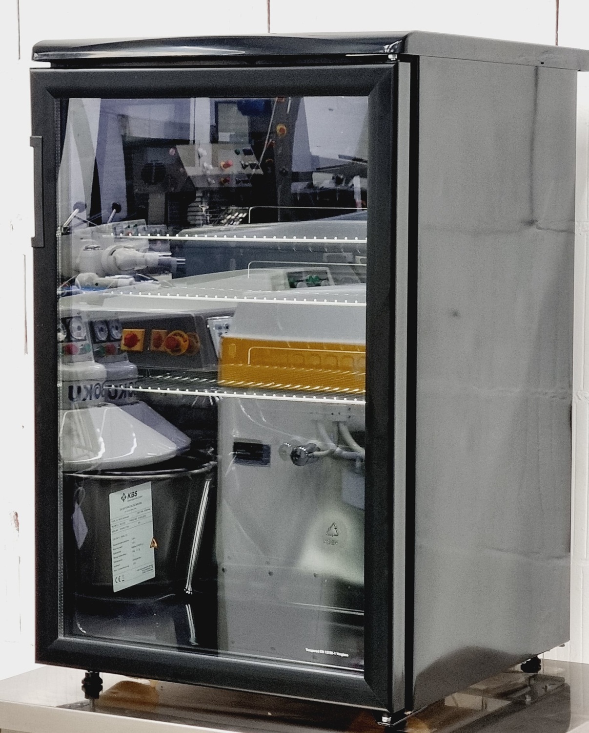 Glastür-Kühlschrank K 140