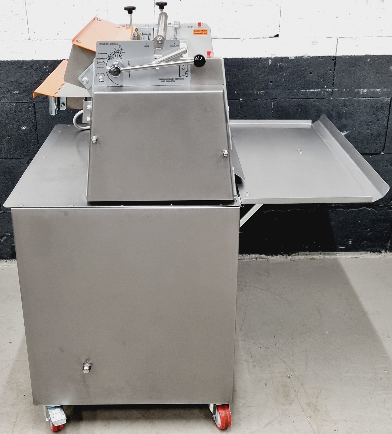 Hörnchenwickelmaschine Universum HWM 50