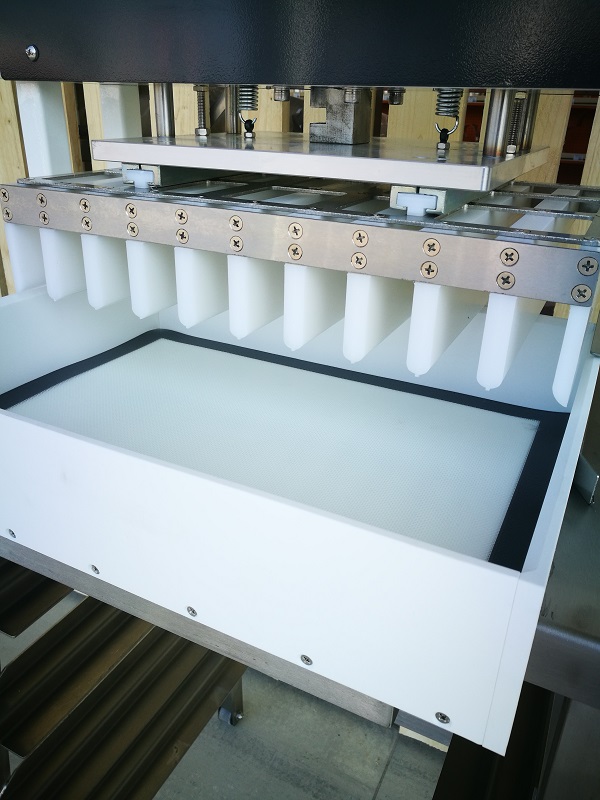 Teigteiler Manotrad NEU