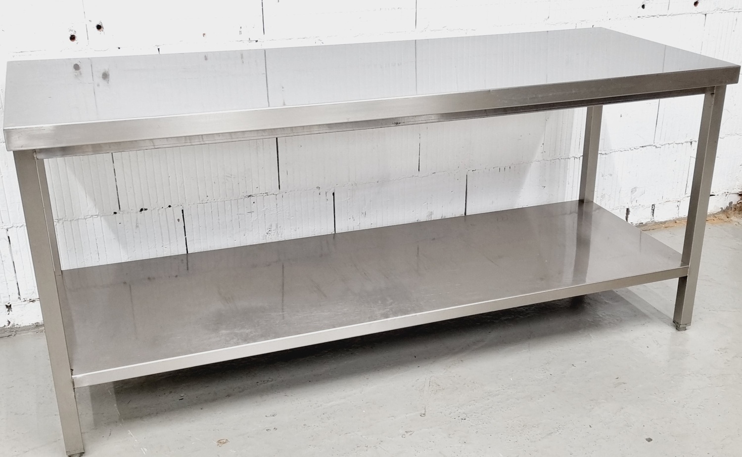 Arbeitstisch AT 1880 mit Edelstahlplatte