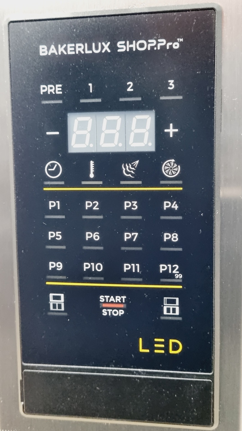 Ladenbackofen Unox Bakerlux 4 Shop.Pro LED   Neu