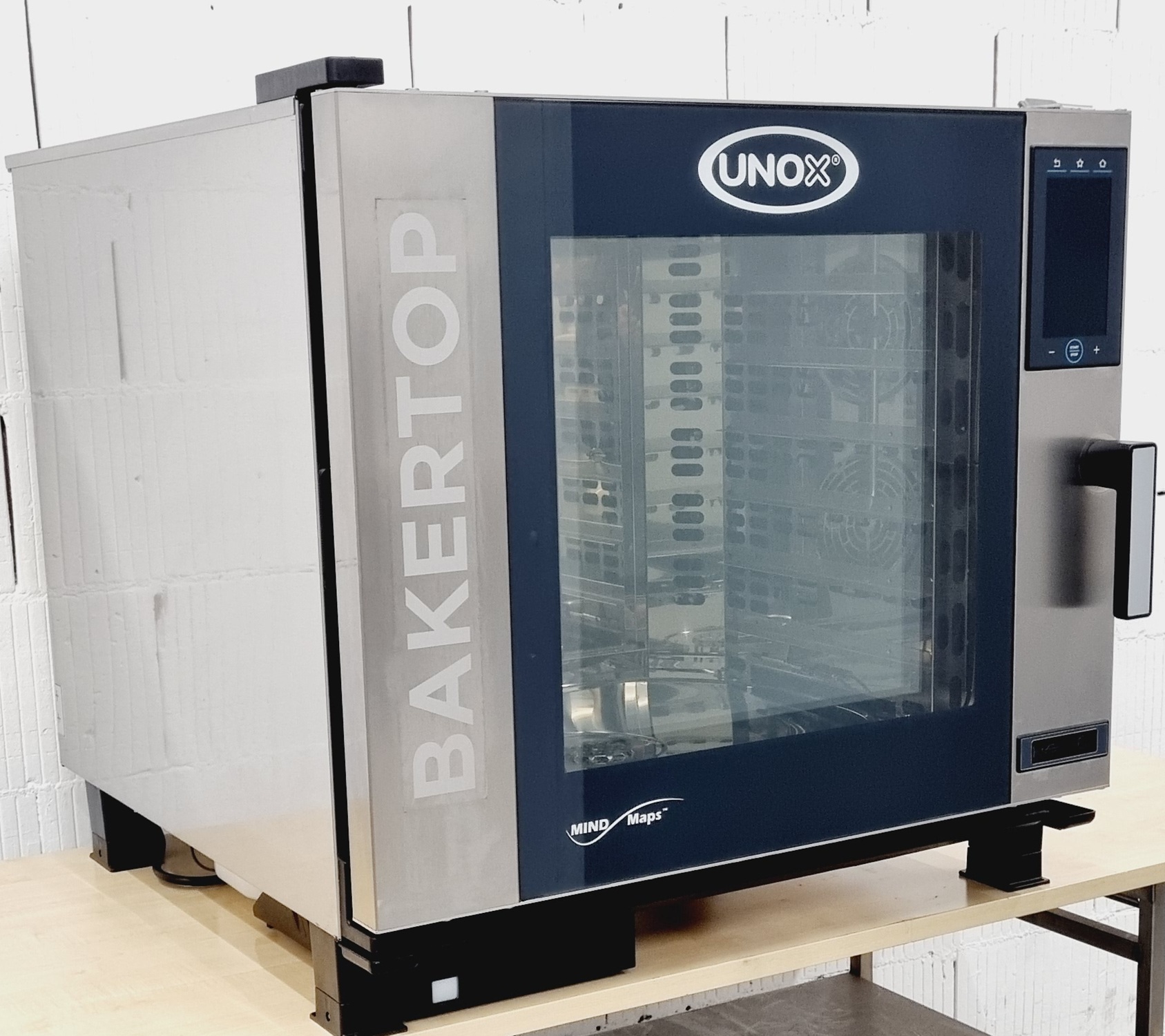 Ladenbackofen Unox Bakertop 6 Countertop Plus