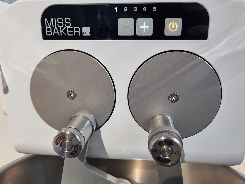 Teigmaschine MISS BAKER XL
