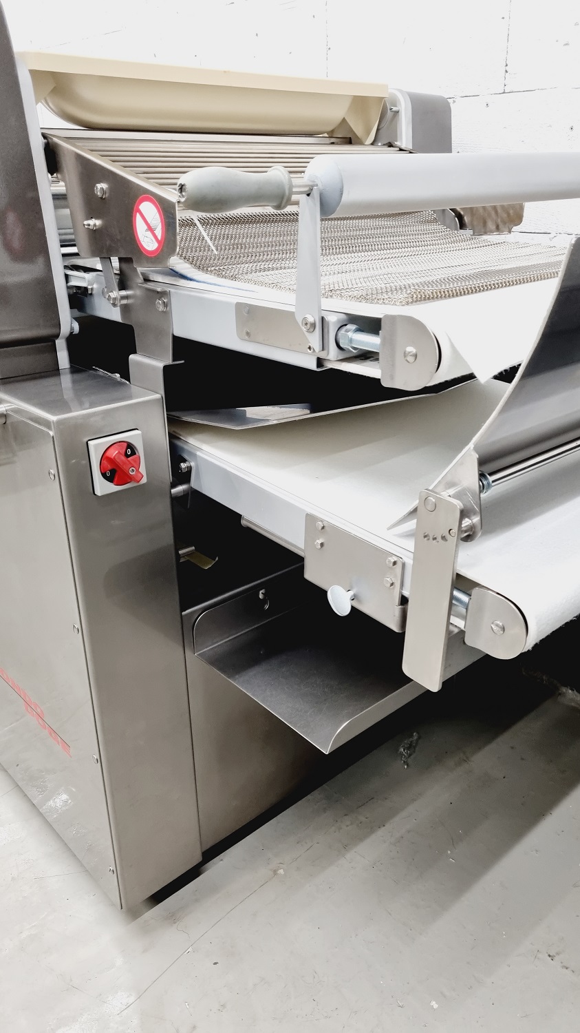 Ausrollmaschine Seewer Rondo SKO 611