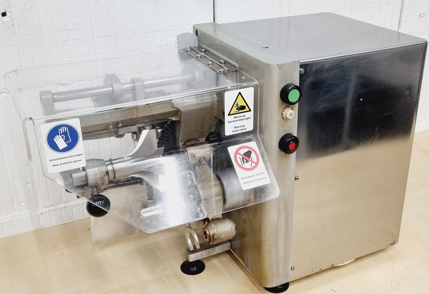 Apfelbearbeitungs-Maschine Feuma ASETM-E2