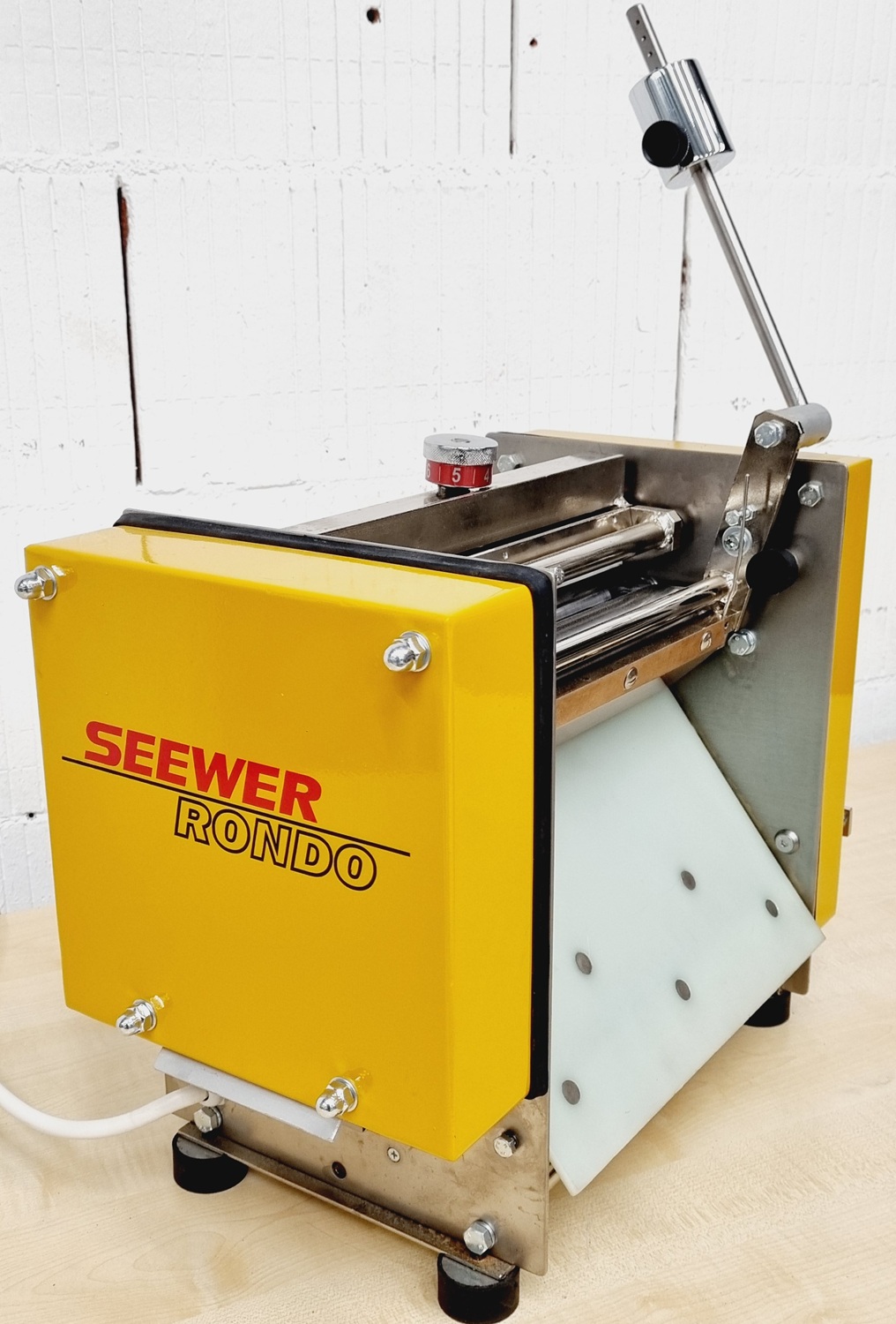 Hörnchenwickelmaschine Rondo Rondin