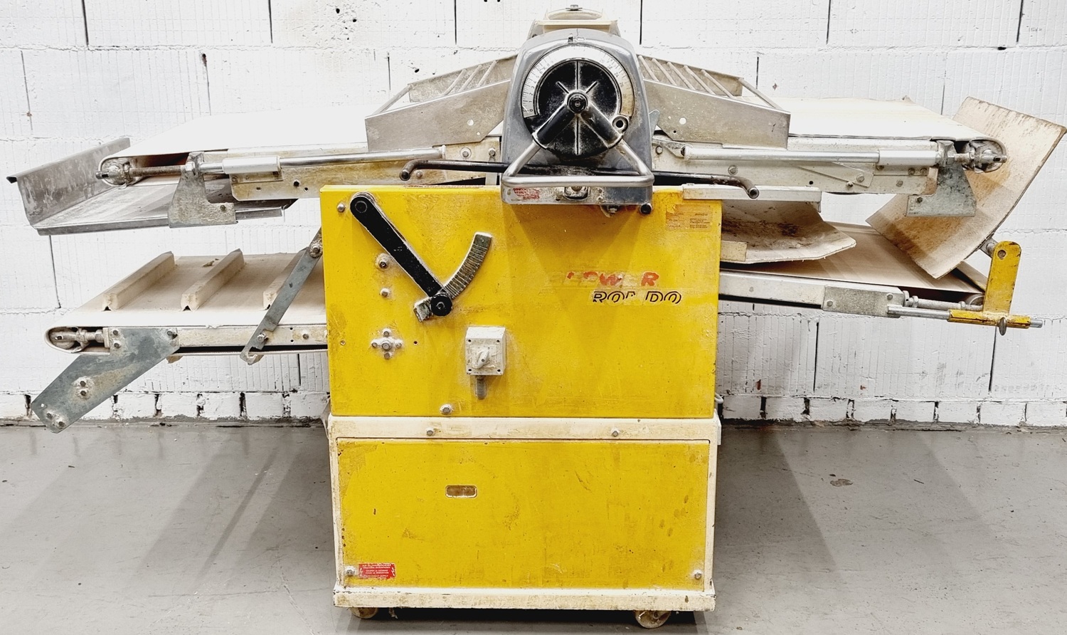 Ausrollmaschine Seewer Rondo SKO 63