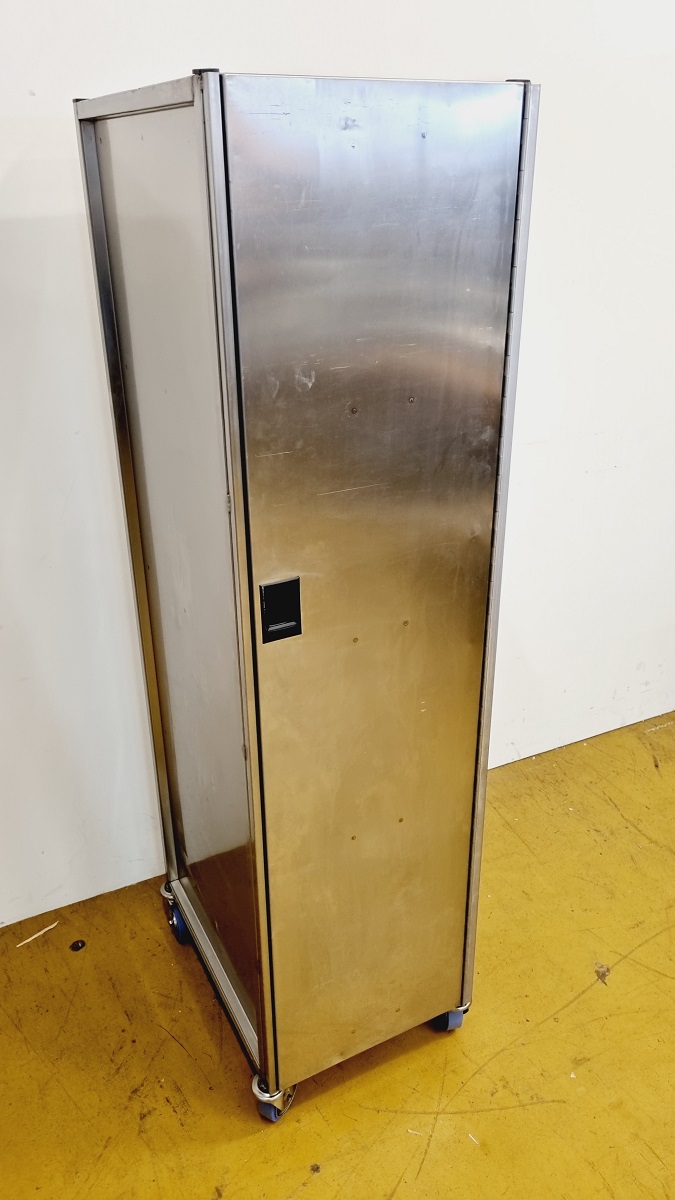 Blechwagen 60 x 40 mit Tür