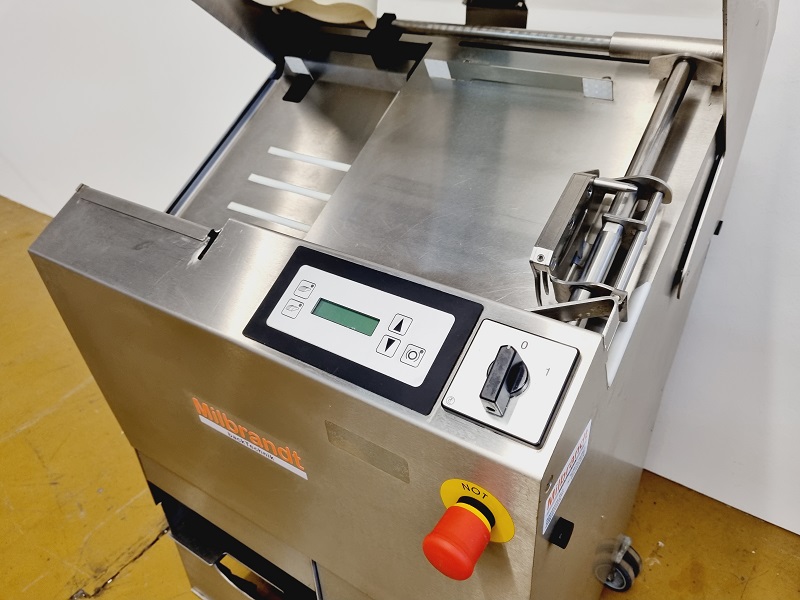 Brotschneidemaschine Lebema smal