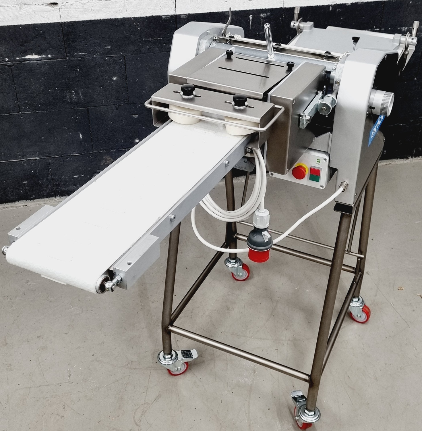 Hörnchenwickelmaschine Erka WML + ZMVR Hörnchenwickelmaschine Erka WML + ZMVR