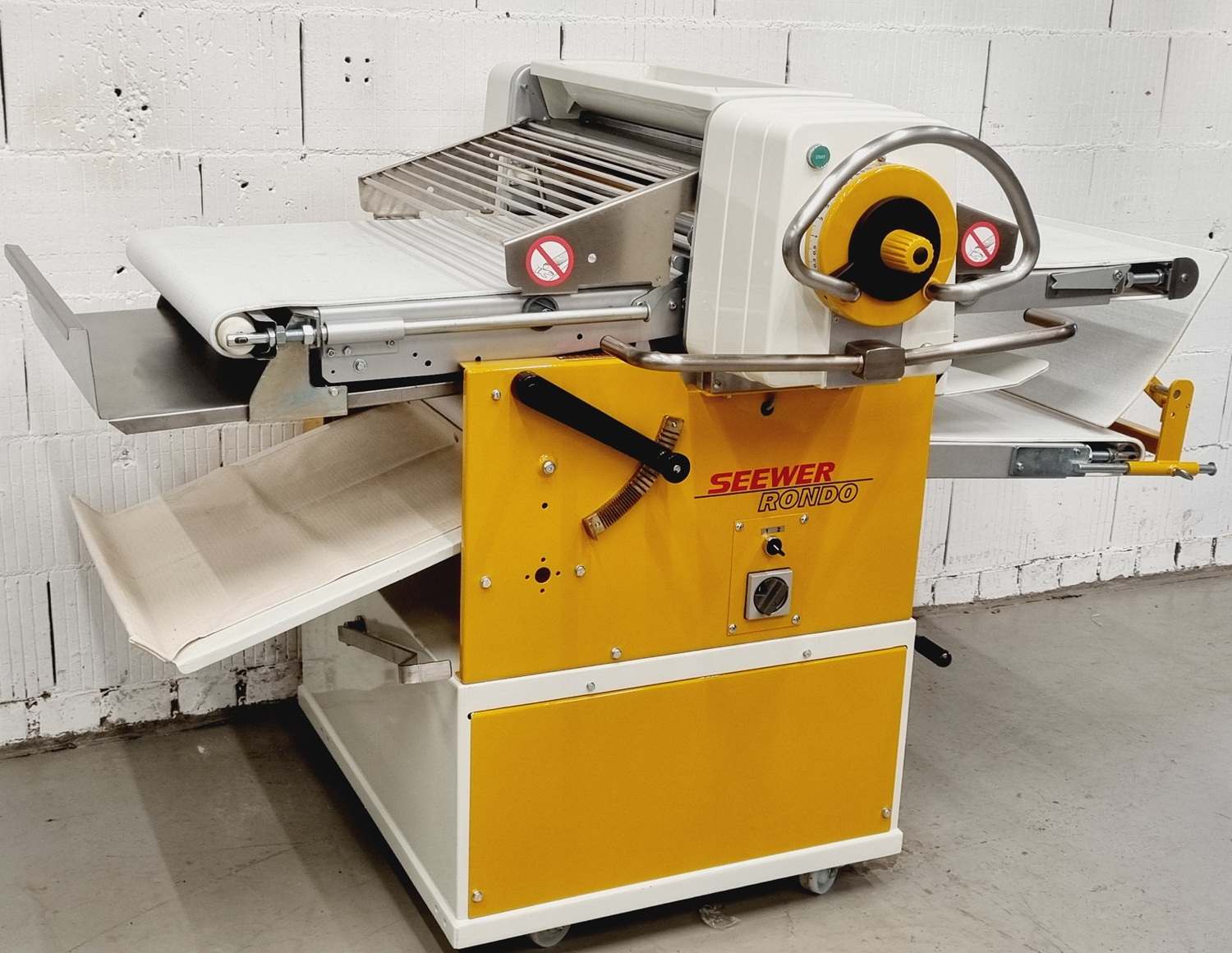 Ausrollmaschine Seewer Rondo SKO 67