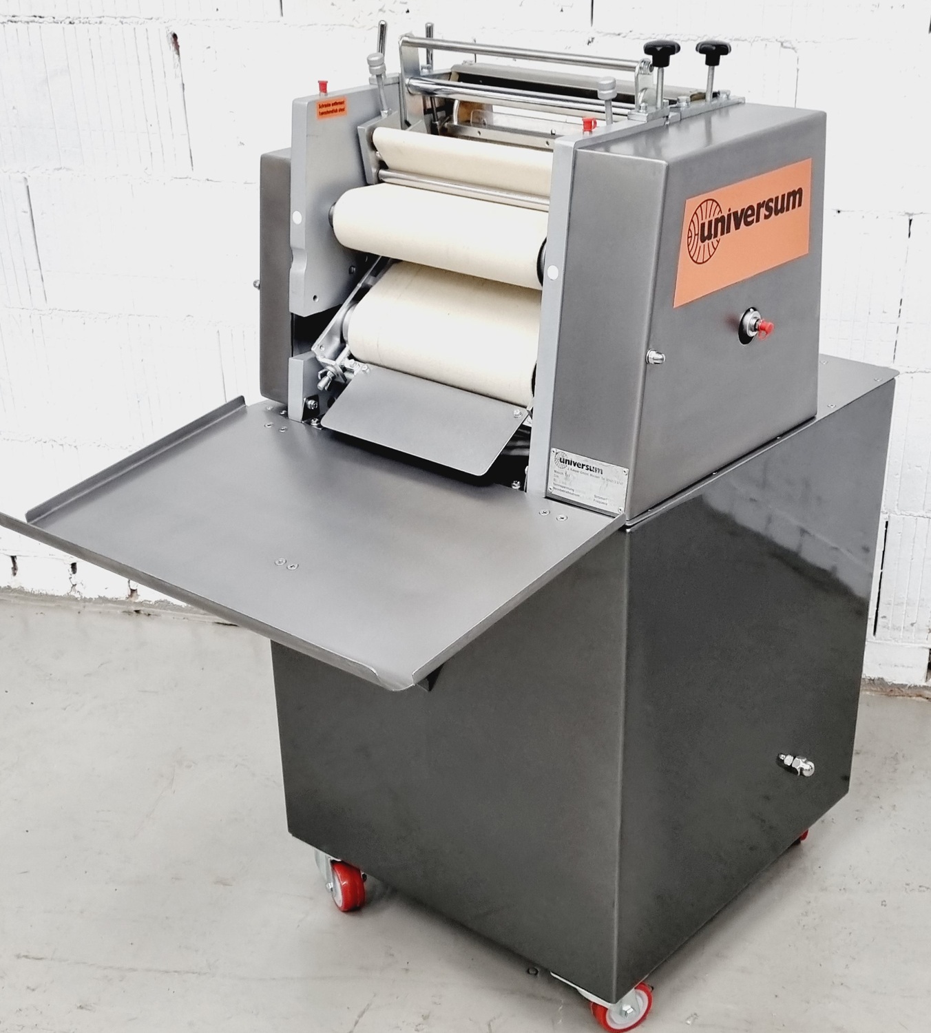 Hörnchenwickelmaschine Universum HWM 30