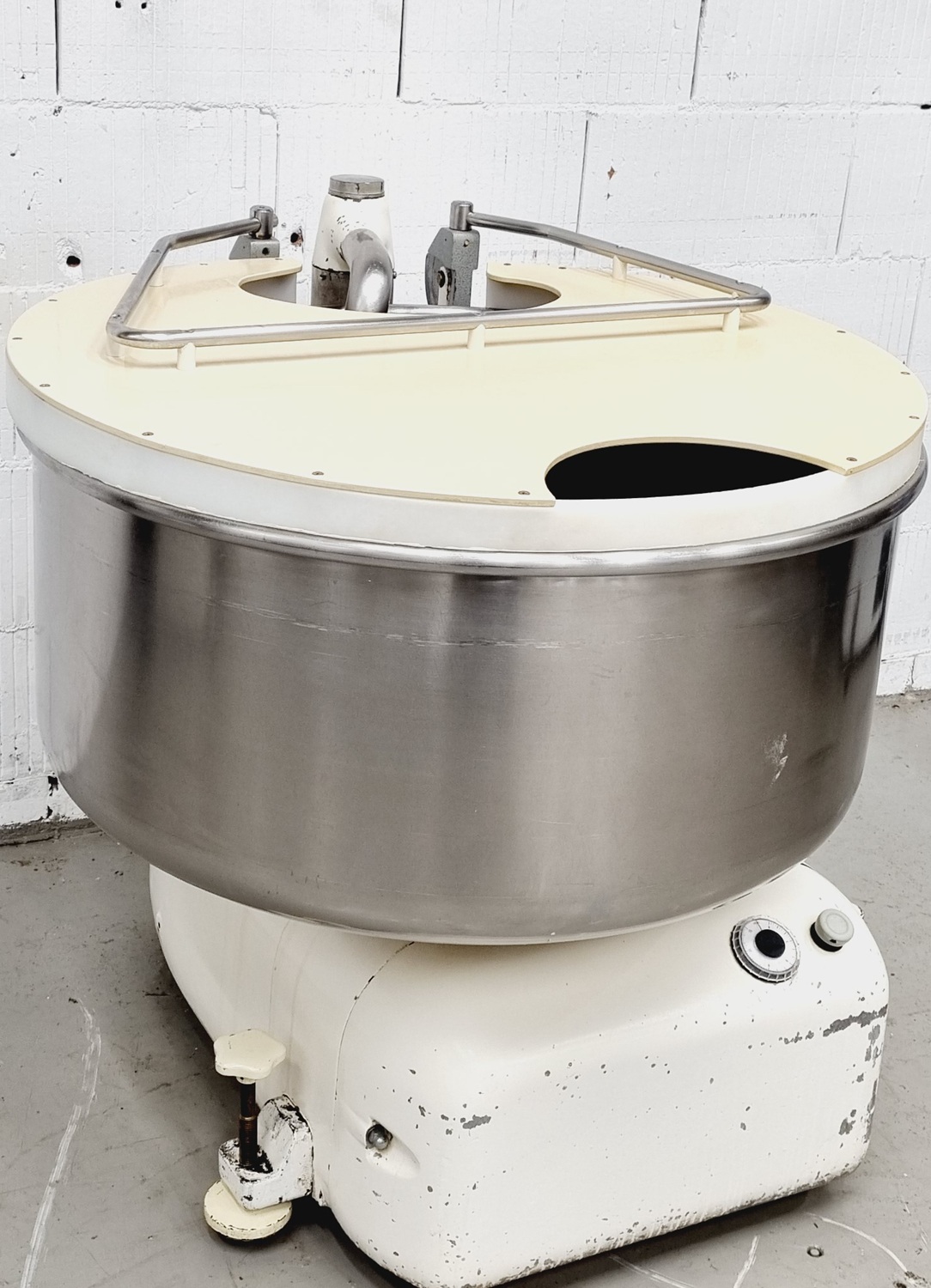 Hubkneter Kemper F 100 SE