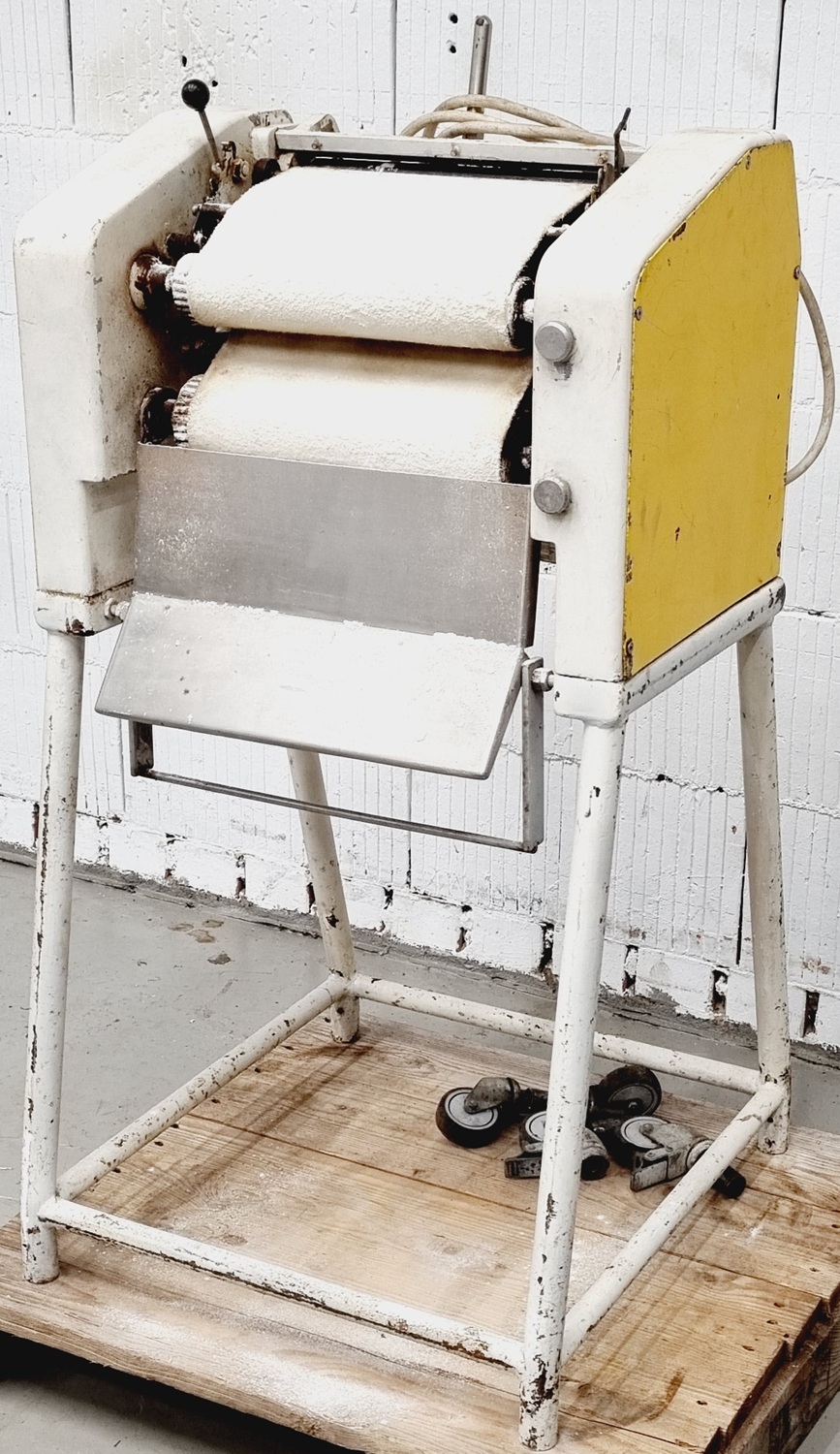 Hörnchenwickelmaschine Erka WMA 30