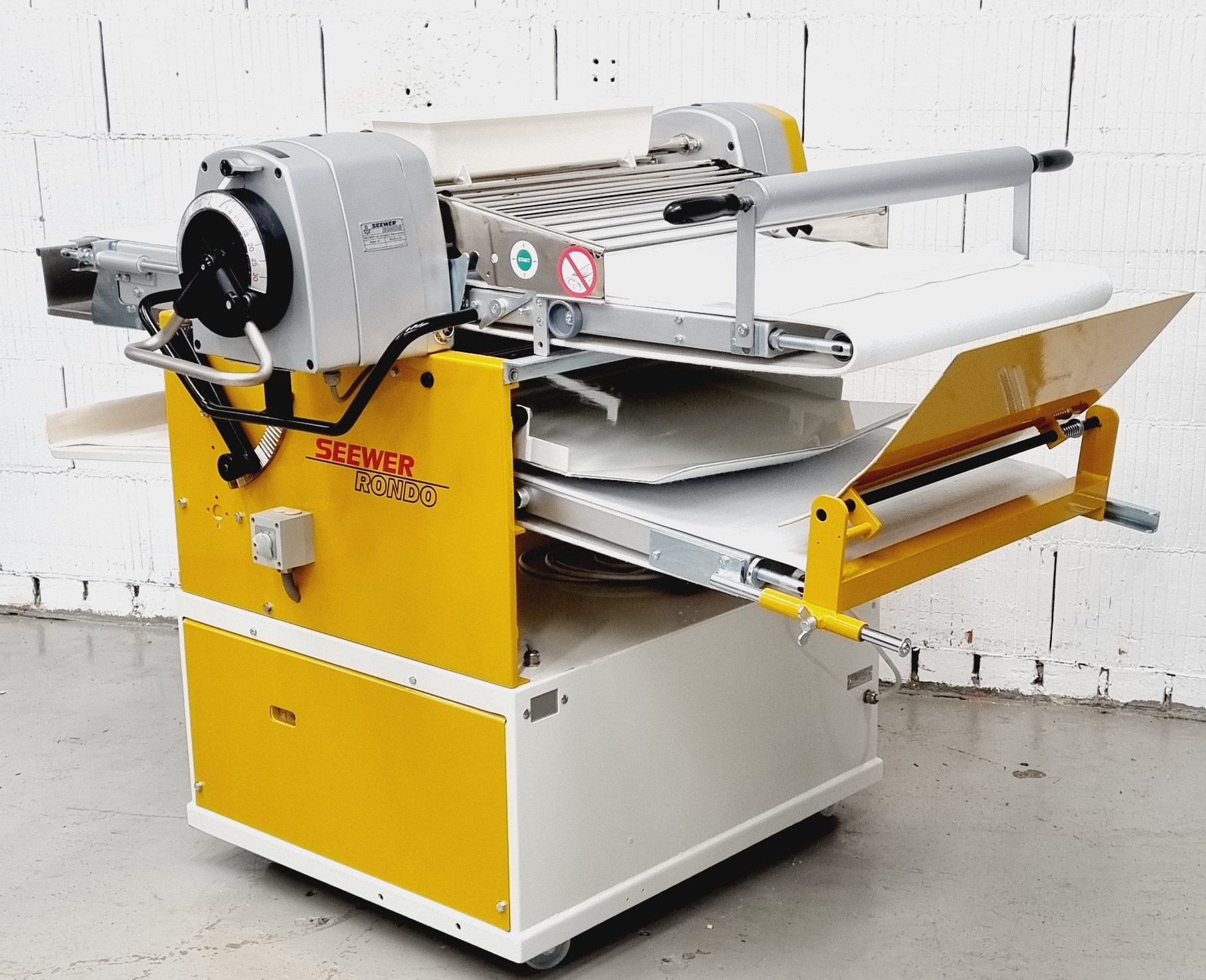 Ausrollmaschine Seewer Rondo SKO 64