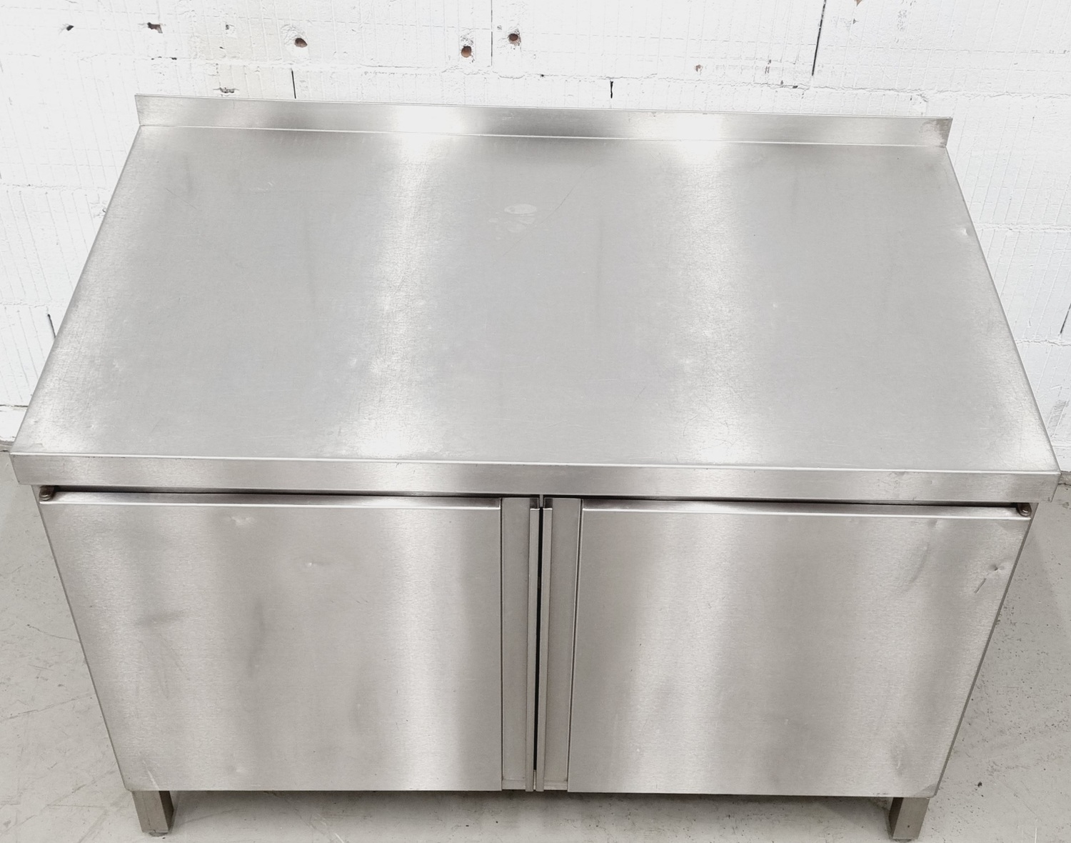 Arbeitstisch AT 1200 mit Edelstahlplatte