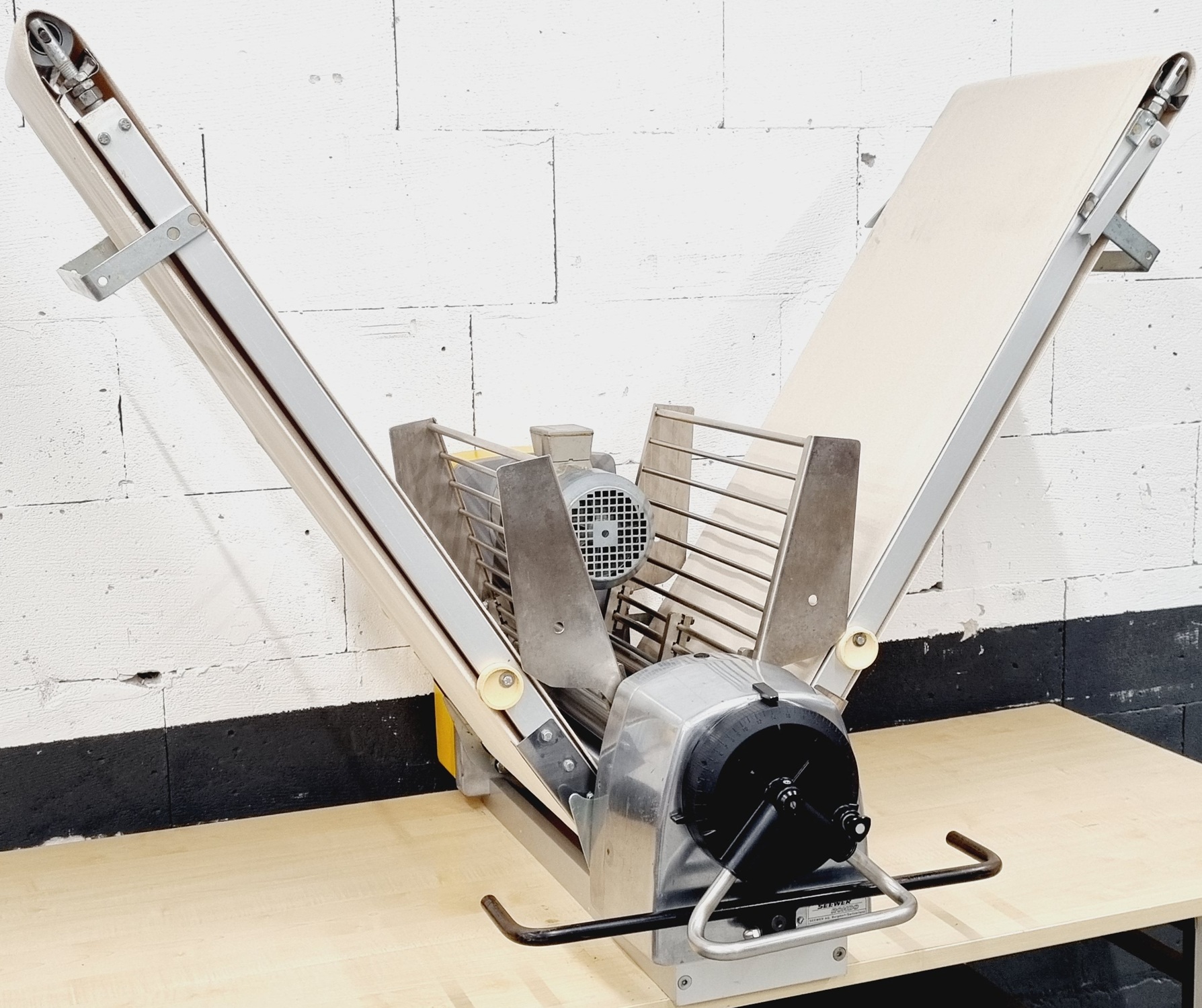 Ausrollmaschine Seewer Rondo STE 53