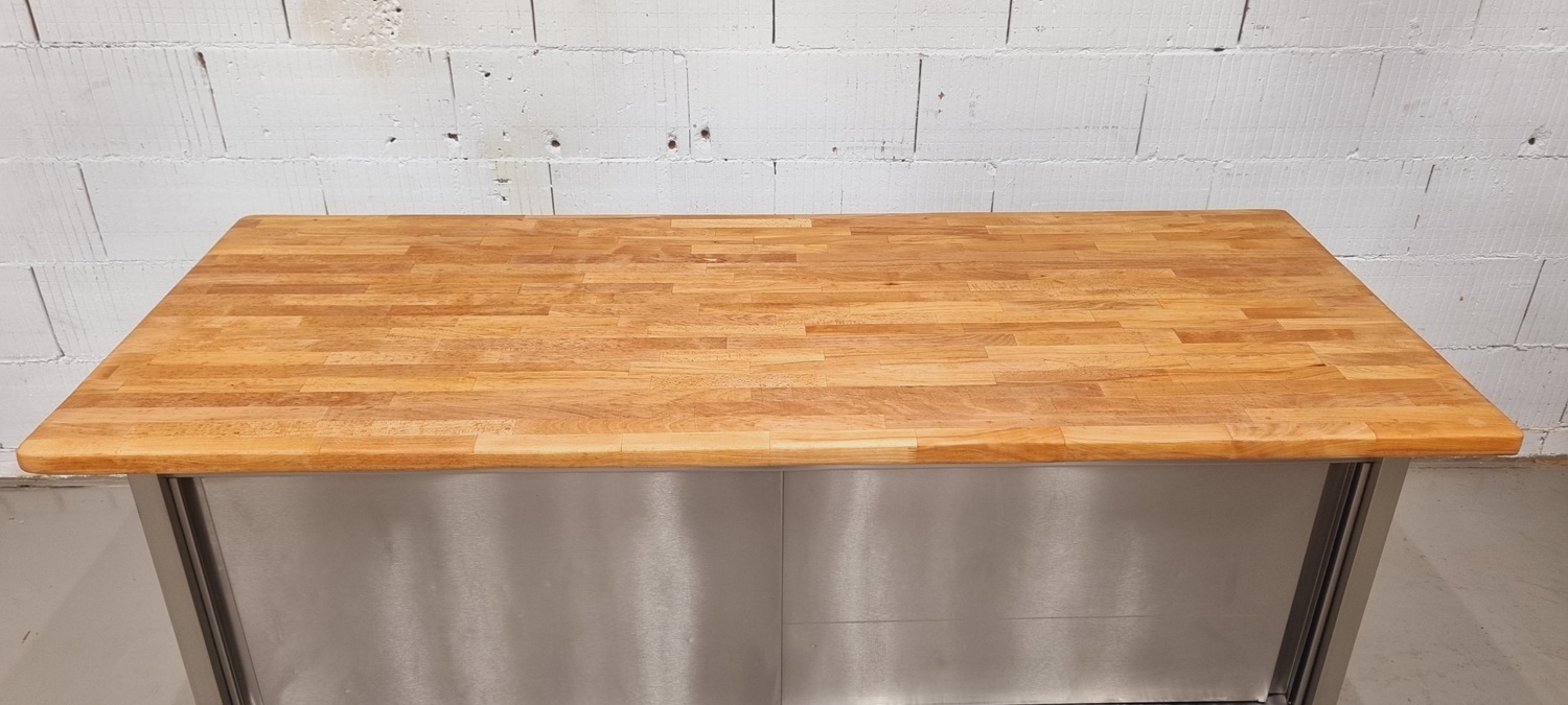 Arbeitstisch AT 2000 mit Buchenholzplatte und Schiebetür