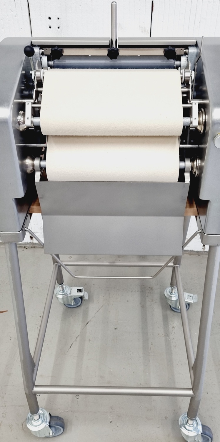 Hörnchenwickelmaschine MK-Erka WMA 30