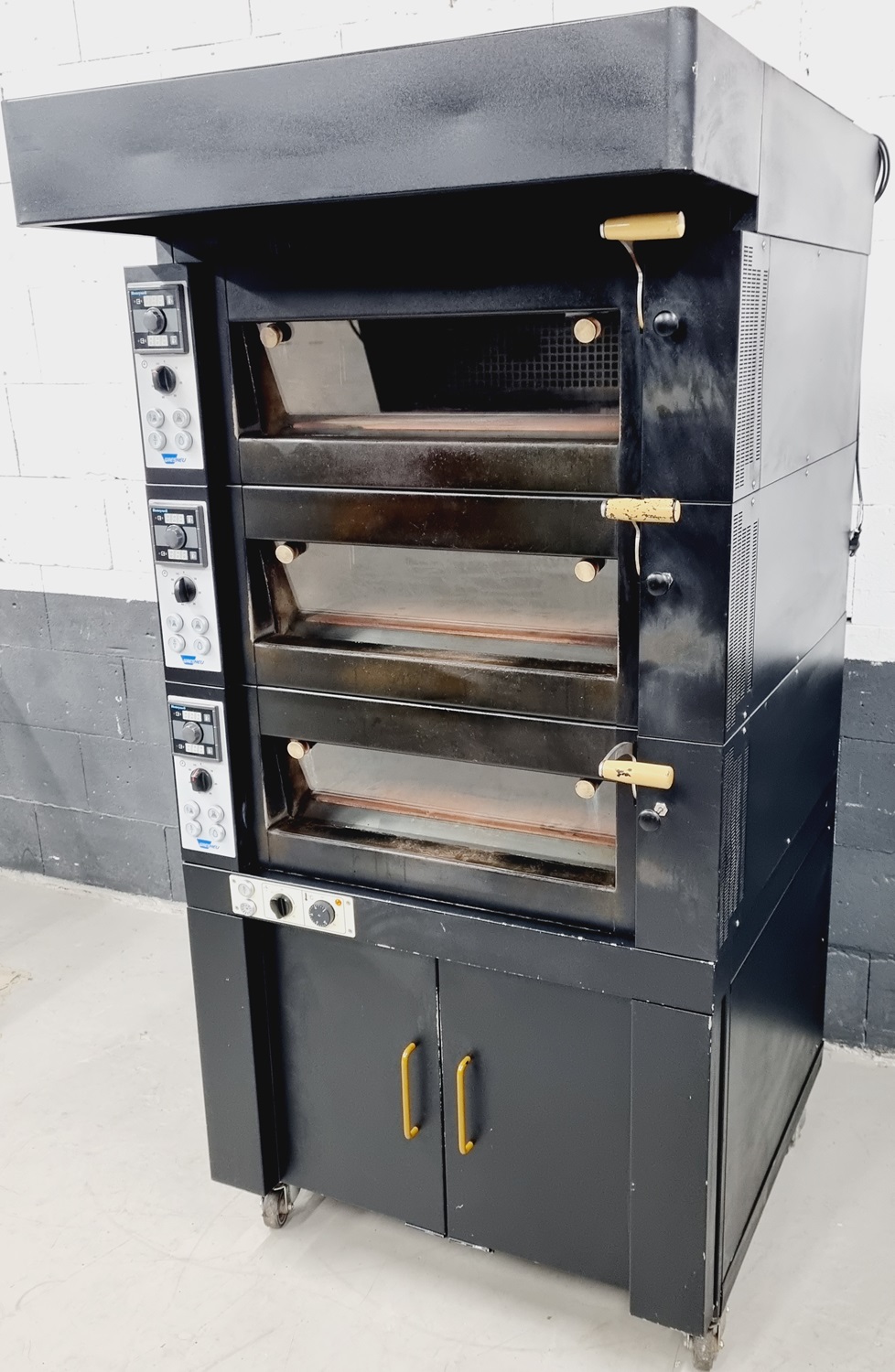 Etagenbackofen Wiesheu EBO 3-64 M