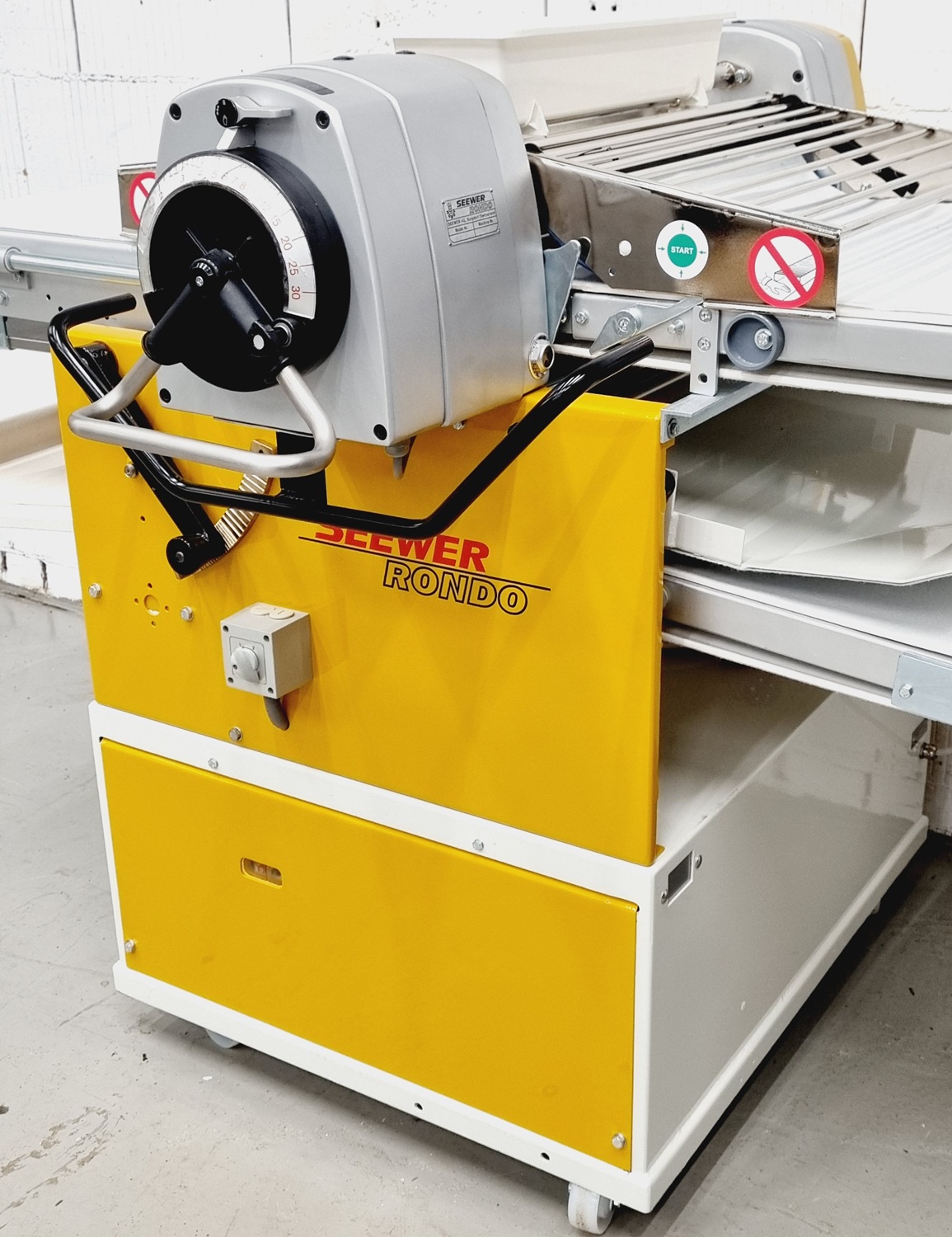 Ausrollmaschine Seewer Rondo SKO 64