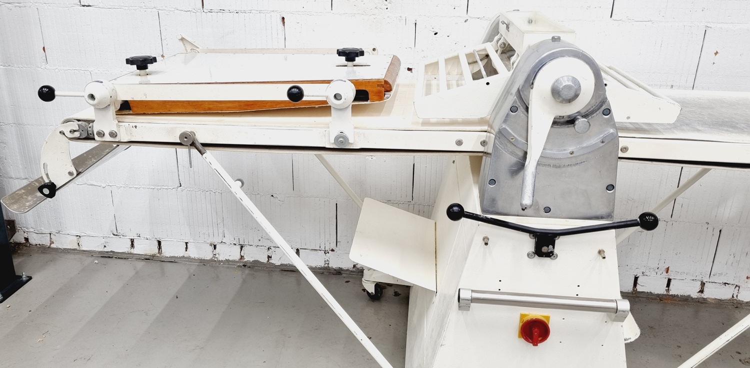 Ausrollmaschine Fritsch Rollfix 3W 630