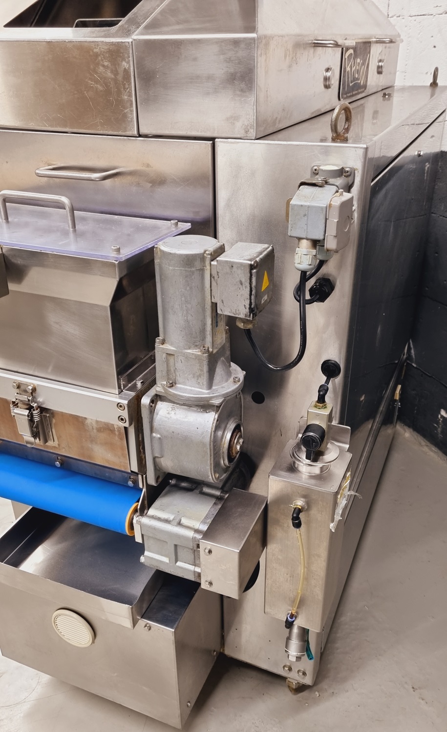 Abwieger Rheon Stress Free Divider VX021