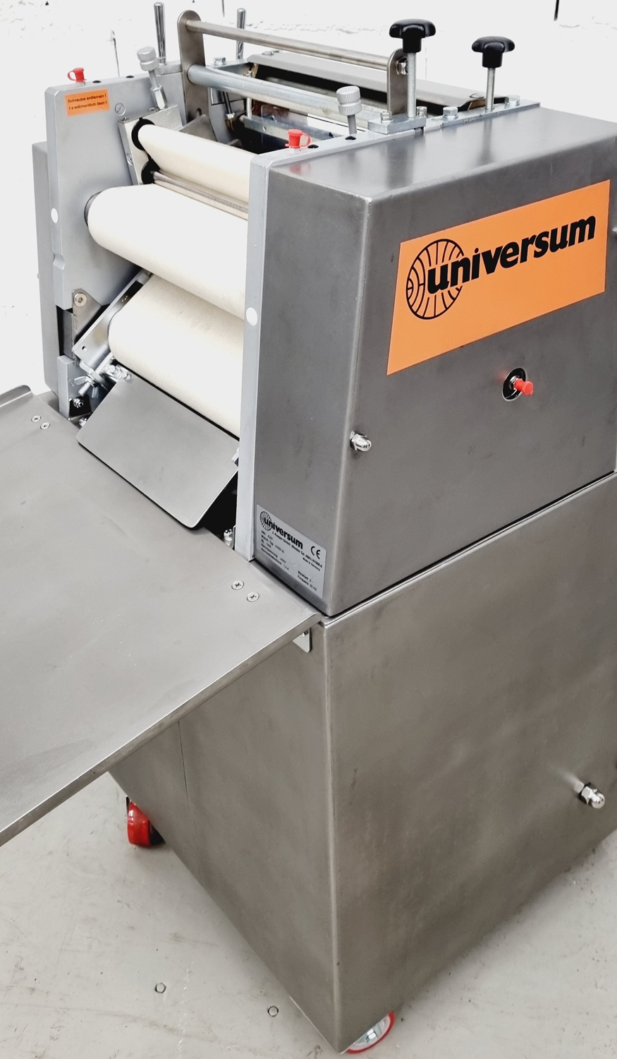 Hörnchenwickelmaschine Universum HWM 30